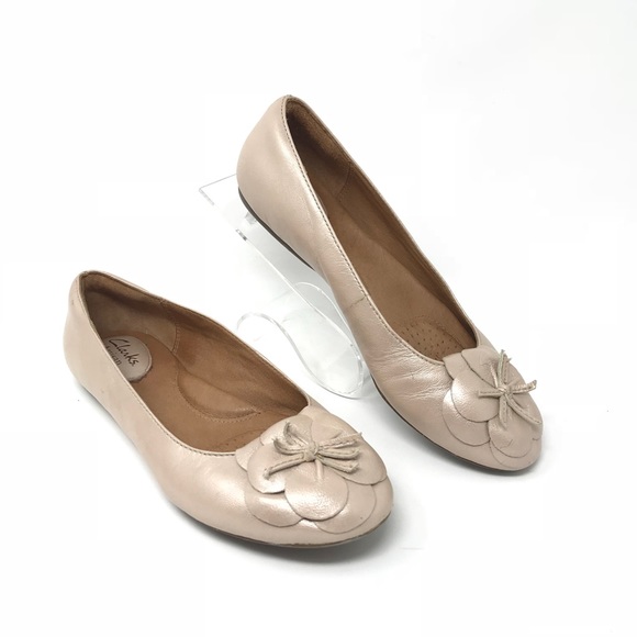 clarks artisan flats